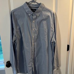 Croft&Barrow Mens Blue White stripe shirt size XL